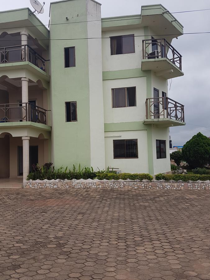 Ideas Hotel Sunyani Exterior photo